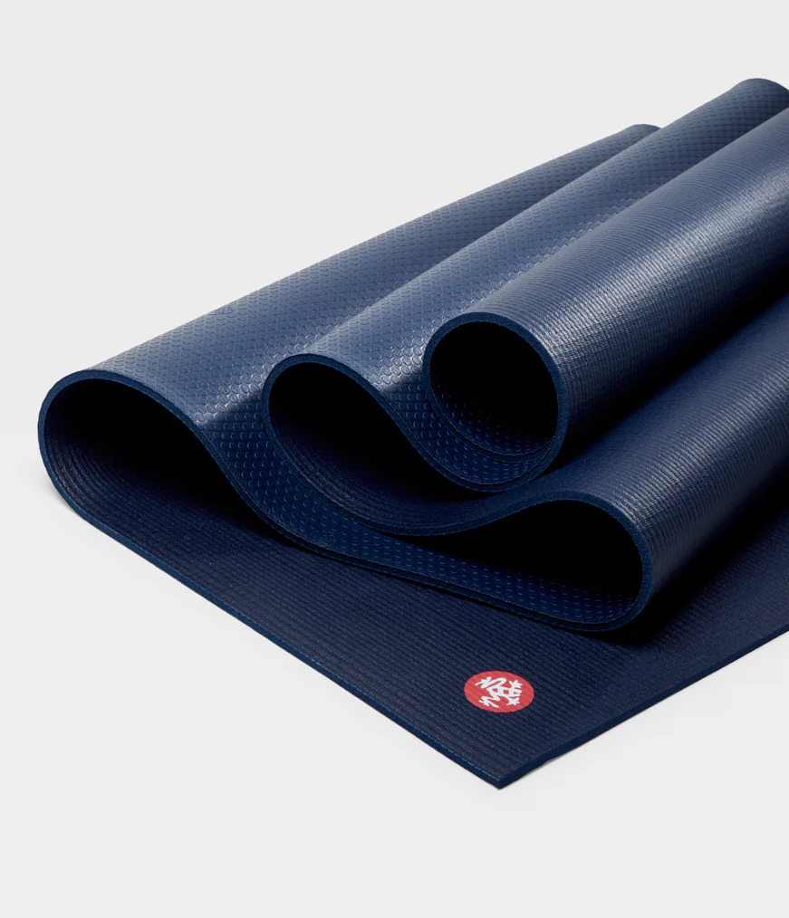 Manduka PRO™ Yoga Mat 6mm - Image 27