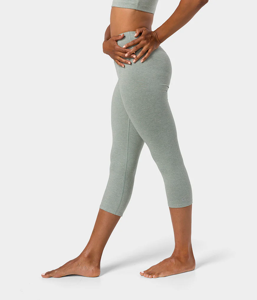 Dhara Capri Legging - Image 17