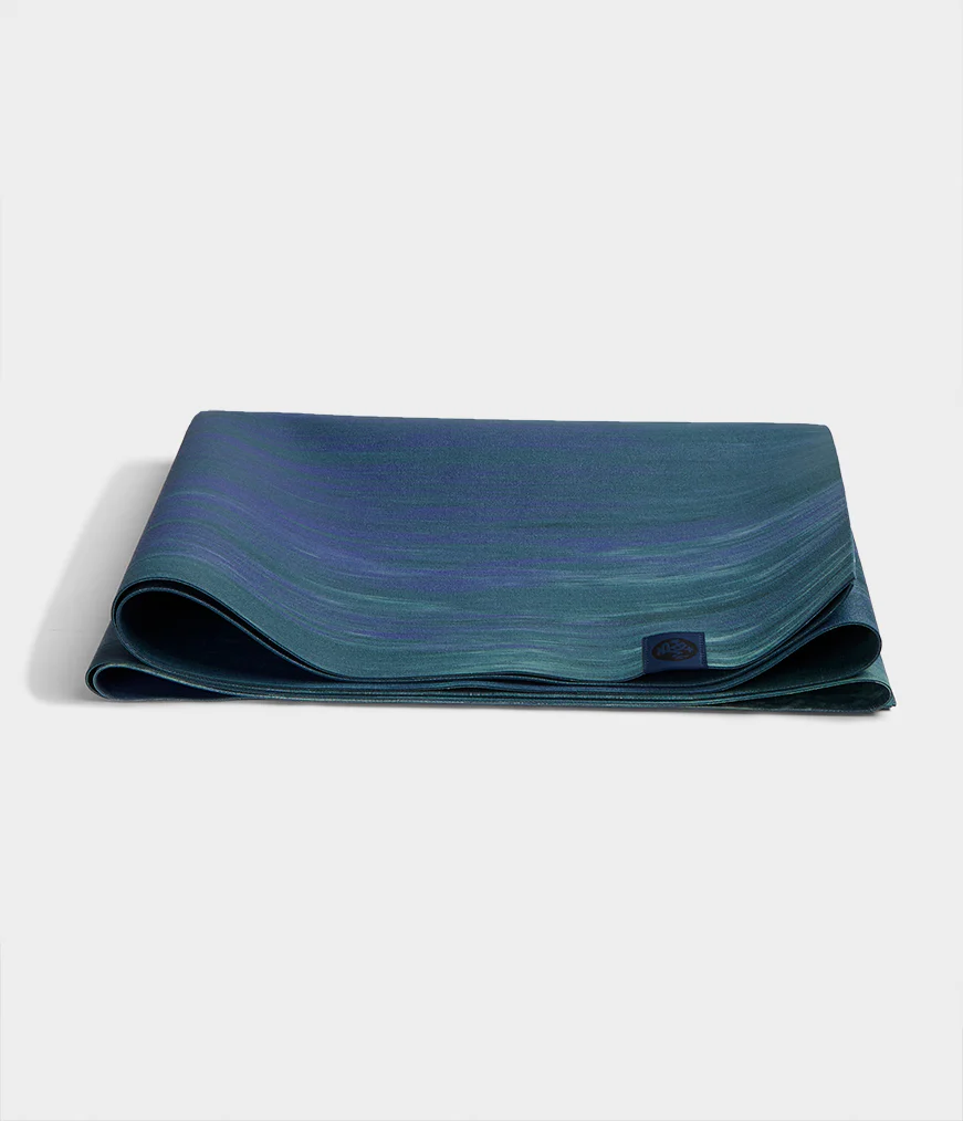 eKO® Superlite Travel Yoga Mat 1.5mm - Image 15