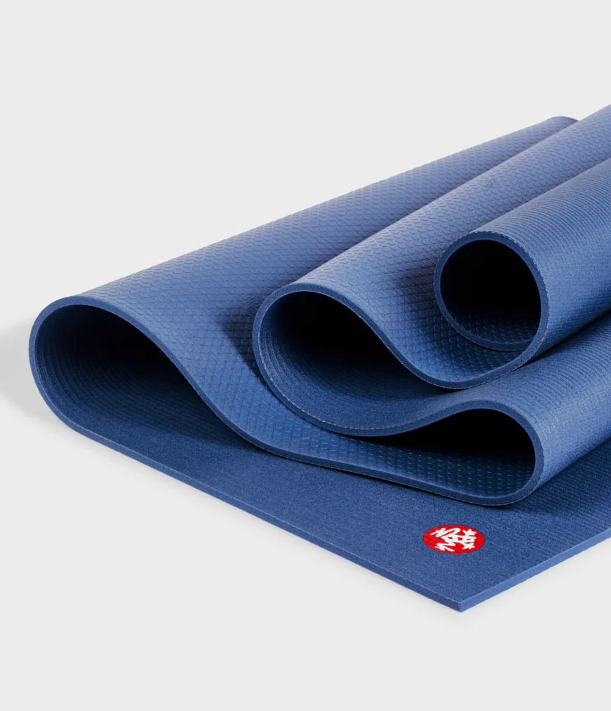 Manduka PRO™ Yoga Mat 6mm - Image 19