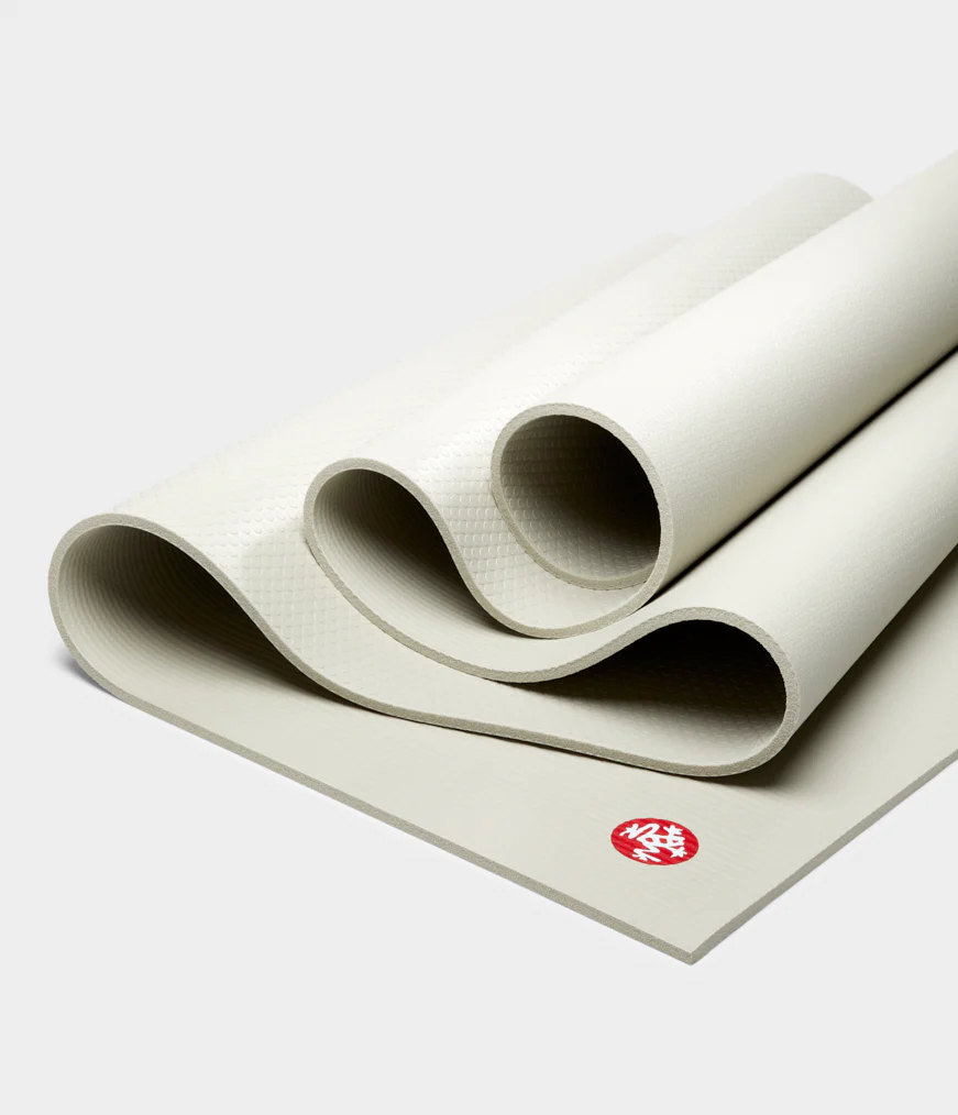 Manduka PRO™ Yoga Mat 6mm - Image 39